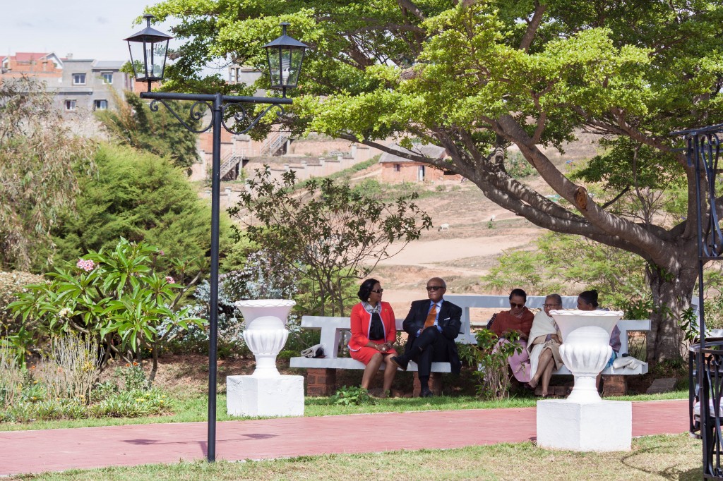 mariage-réception-invités-colonnades-madagascar-1