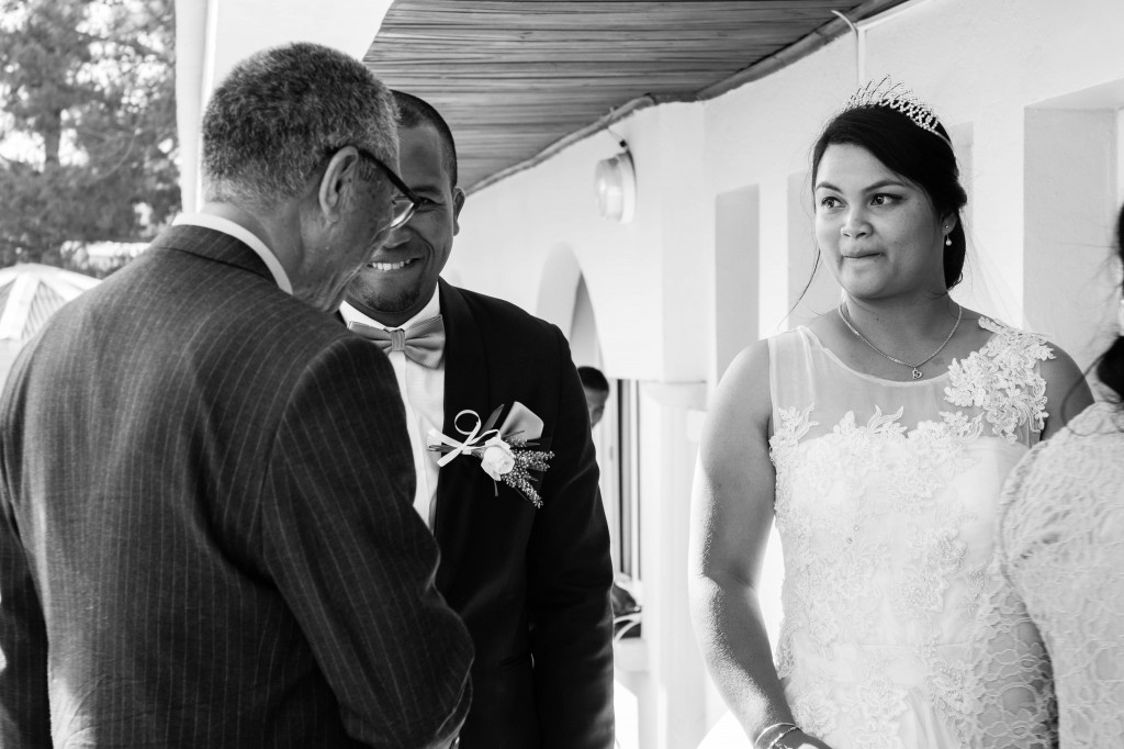 couple-mariage-colonnades-madagascar-2