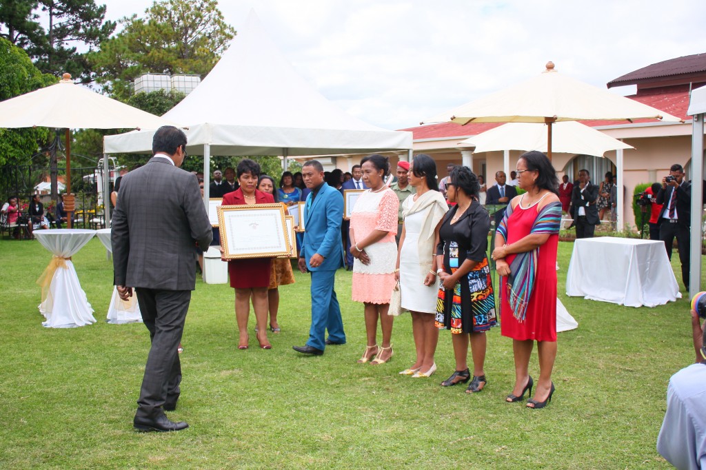 Ministère-affaires étrangères-madagascar-colonnades (15)