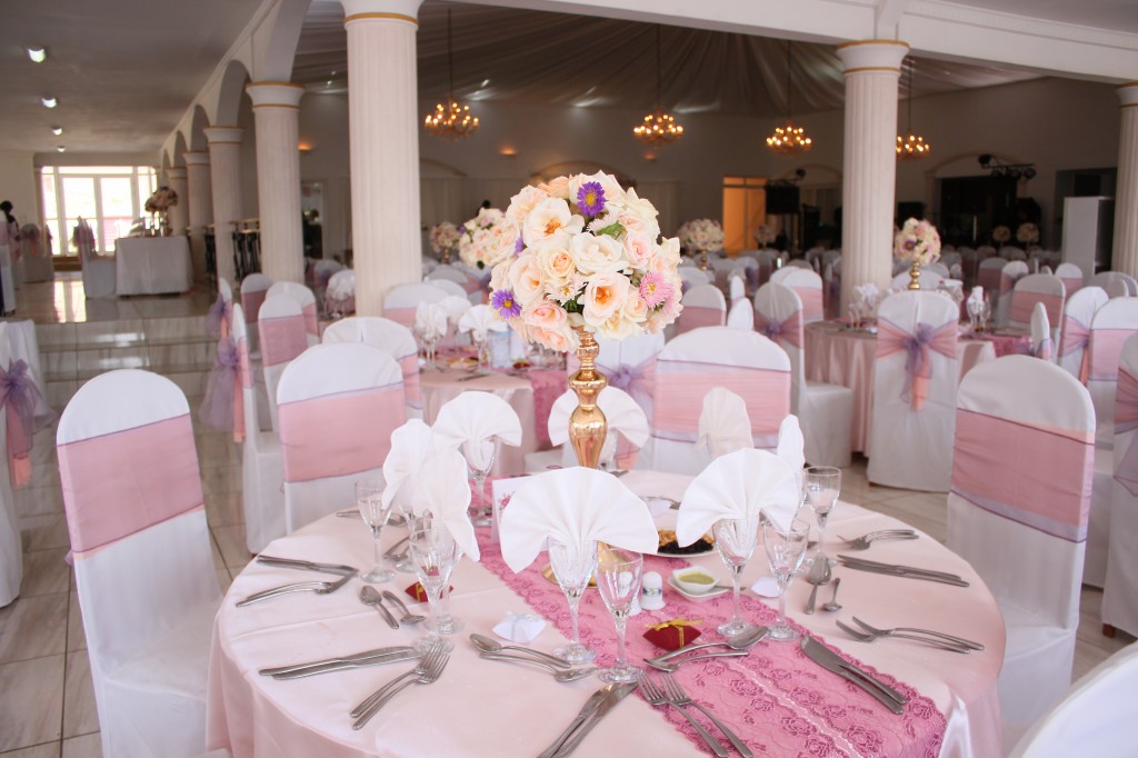 Rindra-tahina-Mariage-espace-colonnades (5)