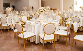 chaises-médaillons-mariage-Antananarivo
