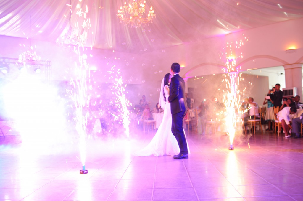 danse ouverture mariage colonnades