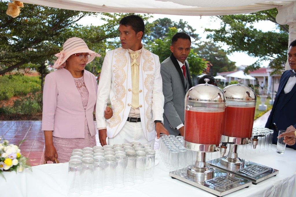 mariage-Antananarivo-colonnades