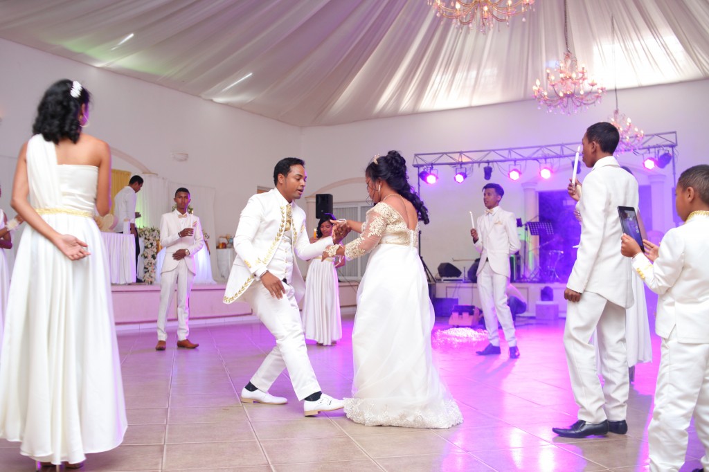 Mariage-espace-colonnades-Antananarivo-Fabrice-mialy (25)