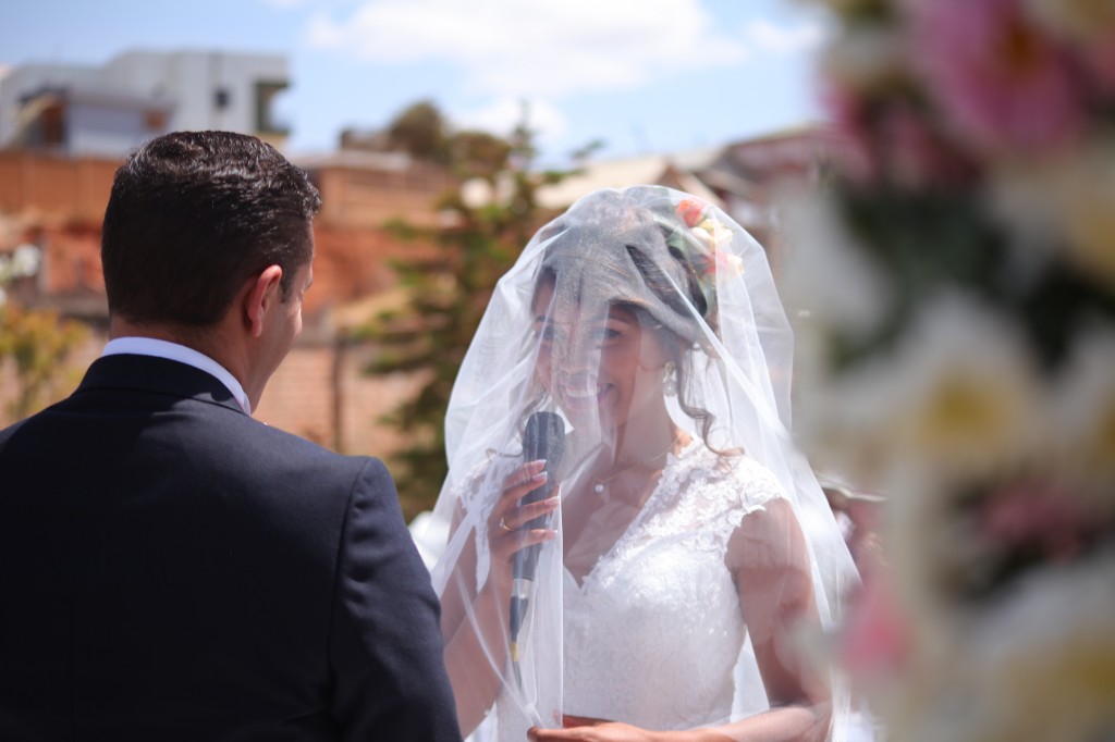 cérémonie mariage champêtre colonnades photosary emilio elviane (5)