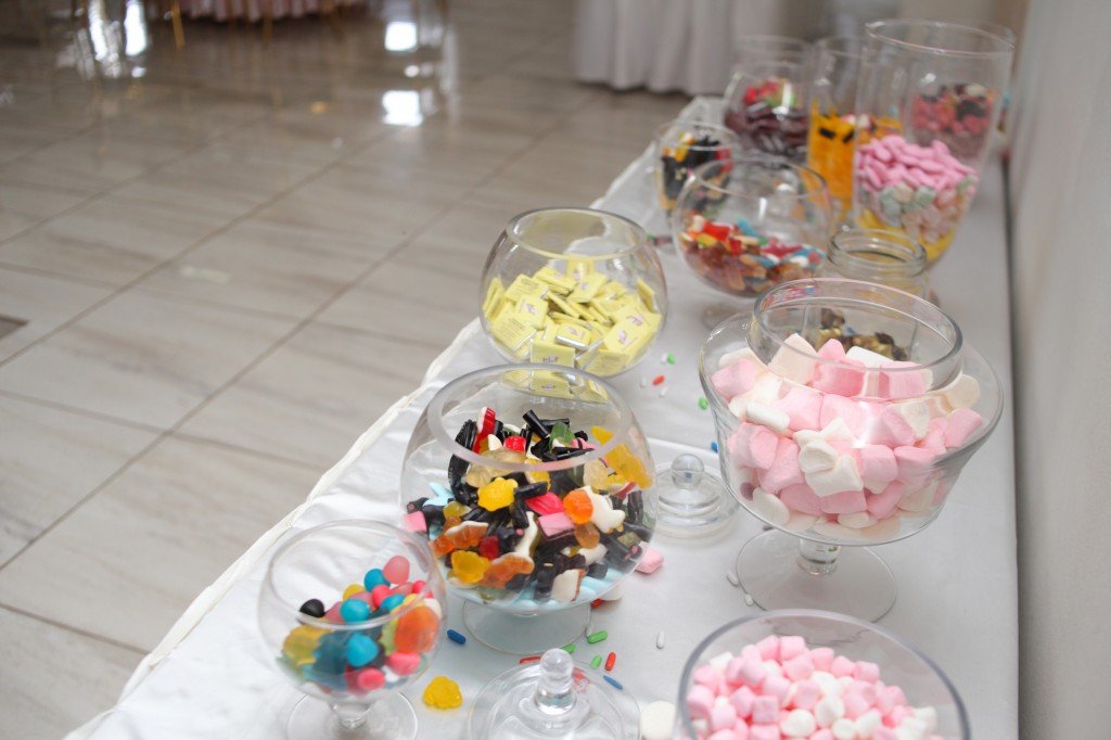 bar a bonbon salle de reception colonnades mariage antonio sitraka (1)