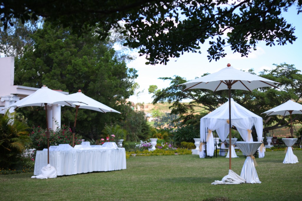 décoration jardin mariage Colonnades Mamitiana & Tatiana (3)