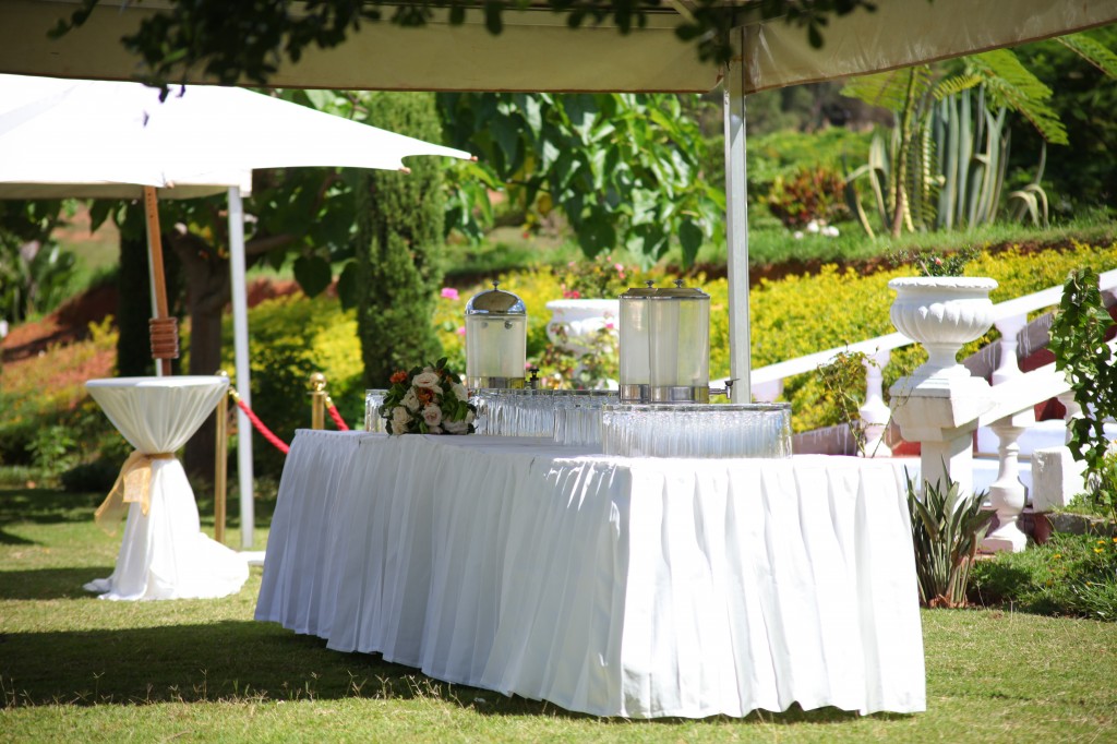 décoration jardin mariage Colonnades Mamitiana & Tatiana (4)