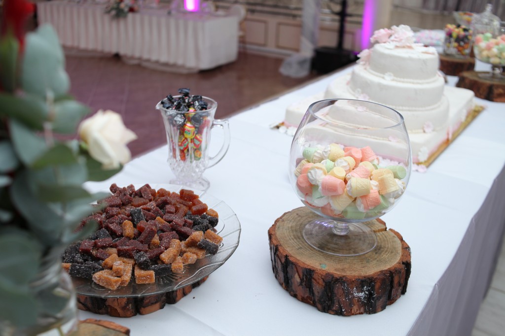 Mariage-espace-colonnades-Miarana-Mitantsoa-cocktail-Gateau-candy-bar (5)