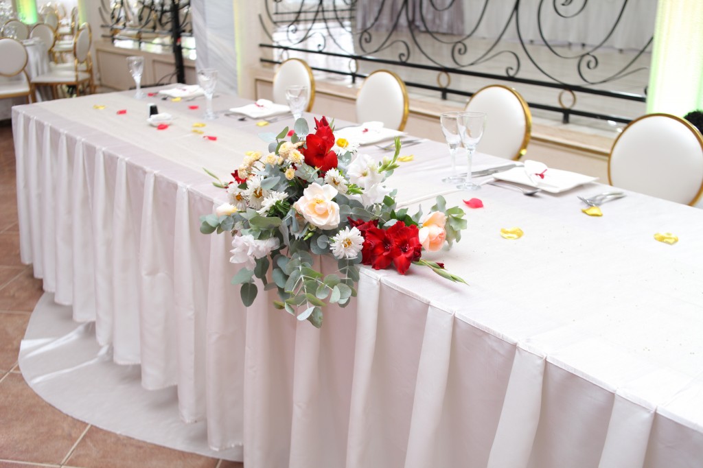 Mariage-espace-colonnades-Miarana-Mitantsoa-décorations-salle-reception (8)