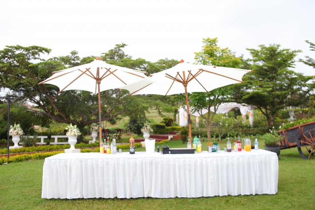 Cocktail-jardin-salle-réception-mariage-Laza-Tiavina