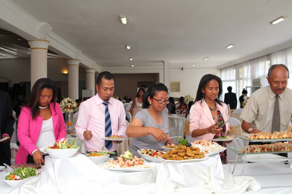 Grand-buffet-Colonnades-mariage-Aina&Anja (11)