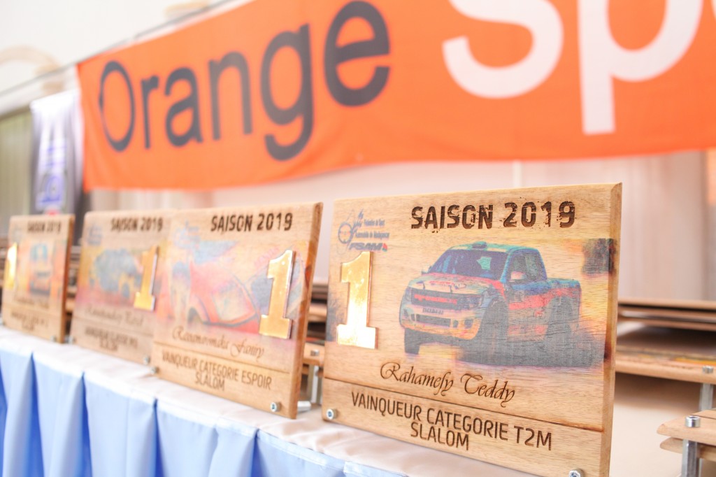 Remise de prix FSAM-Fédération-Sport-Automibile-2019-2020-salle-réception-Colonnades-Antananarivo-Madagascar (17)
