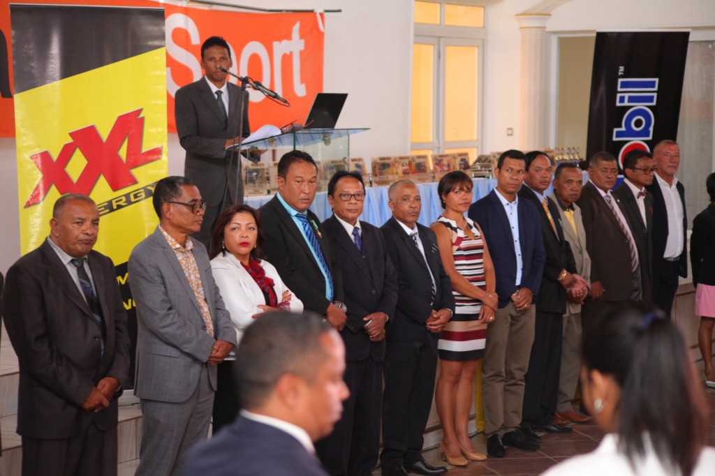 Remise de prix FSAM-Fédération-Sport-Automibile-2019-2020-salle-réception-Colonnades-Antananarivo-Madagascar (23)