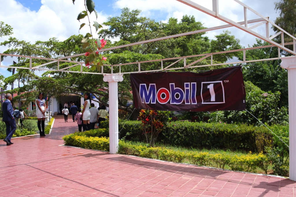 Remise de prix FSAM-Fédération-Sport-Automibile-2019-2020-salle-réception-Colonnades-Antananarivo-Madagascar (3)