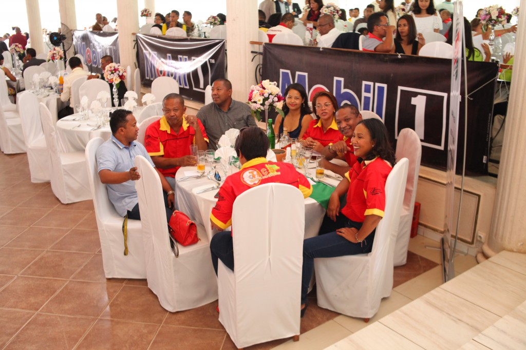 Remise de prix FSAM-Fédération-Sport-Automibile-2019-2020-salle-réception-Colonnades-Antananarivo-Madagascar (38)