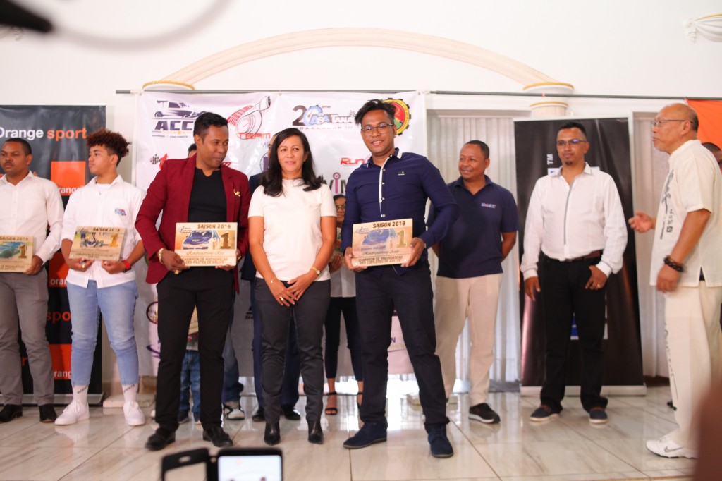 Remise de prix FSAM-Fédération-Sport-Automibile-2019-2020-salle-réception-Colonnades-Antananarivo-Madagascar (44)