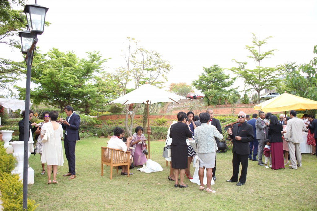 Cocktail de bienvenue-mariage-Antananarivo-Colonnades-Tojo-Irina (11)