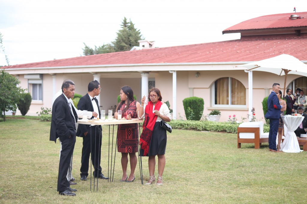 Cocktail de bienvenue-mariage-Antananarivo-Colonnades-Tojo-Irina (14)