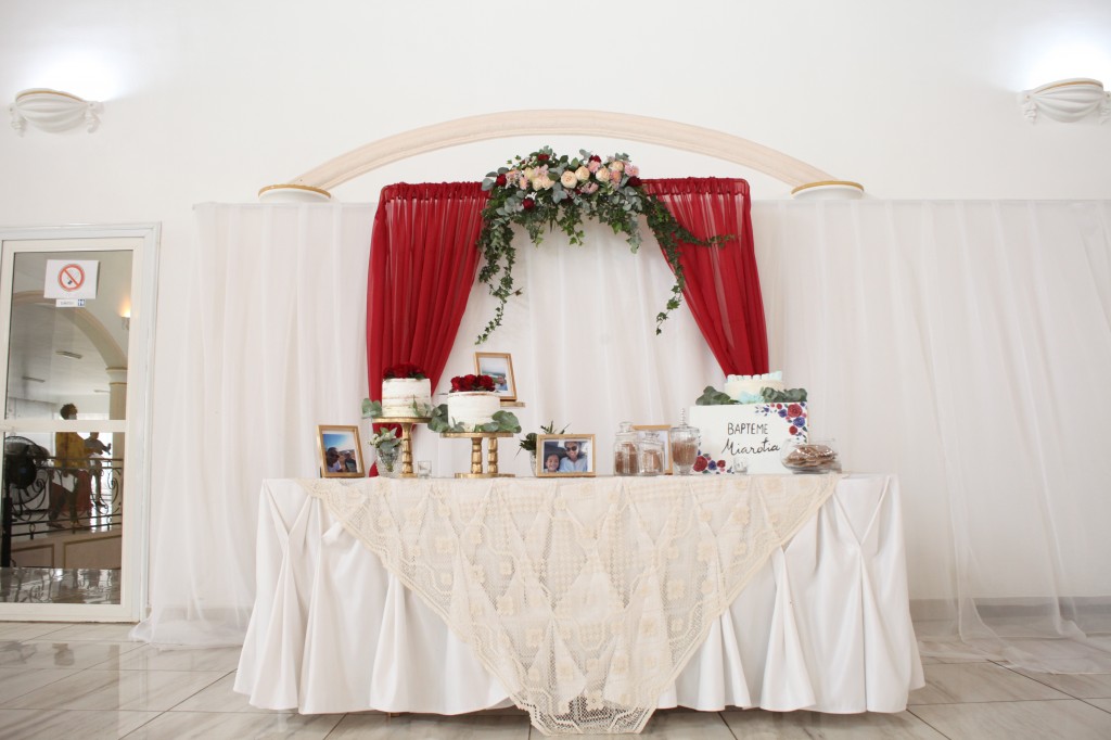 Décoration-mariage-Antananarivo-Colonnades-Tojo-Irina (1)