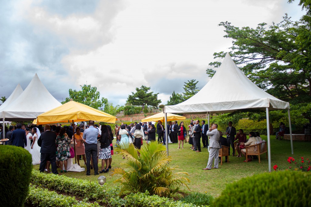 Cocktail de bienvenue-espace-colonnades-Mariage-tahiana&kanto-photosary (7)