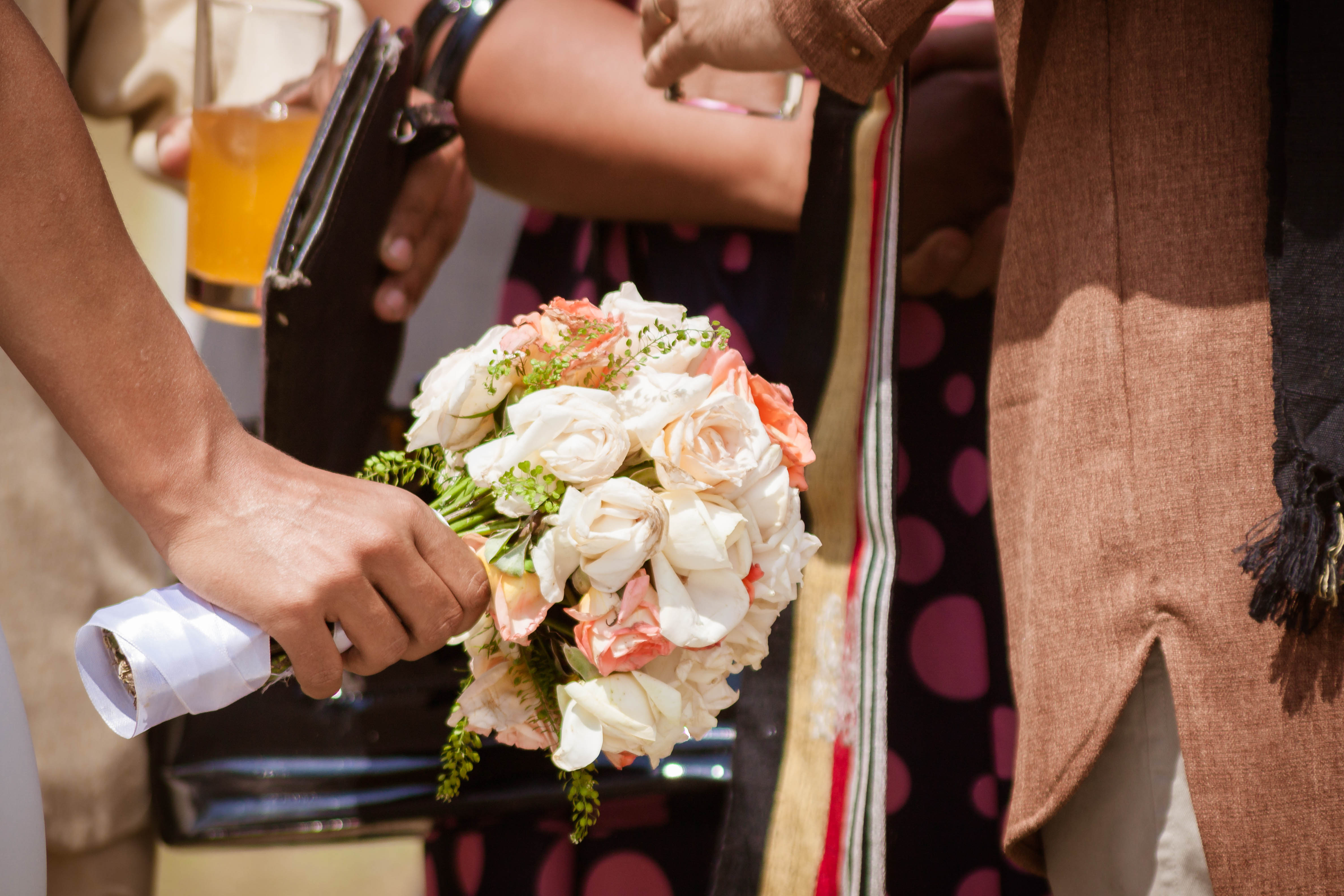 Le bouquet de la mariée, origine et histoire » Espace Les Colonnades -  Salle de réception - Salle de mariage - Domaine - Antananarivo